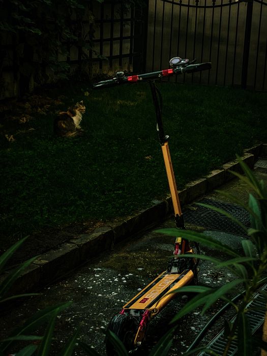 Trotineta electrica Motus 8.5 pro