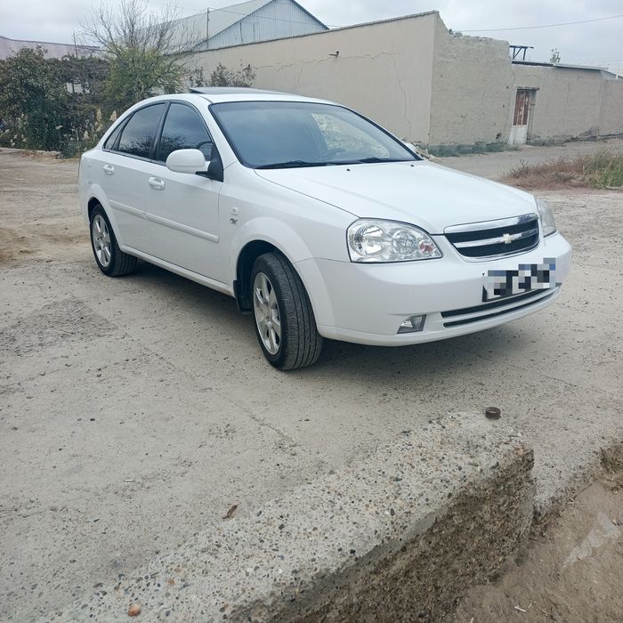 Lasseti 1.8 avtomat ideal holat