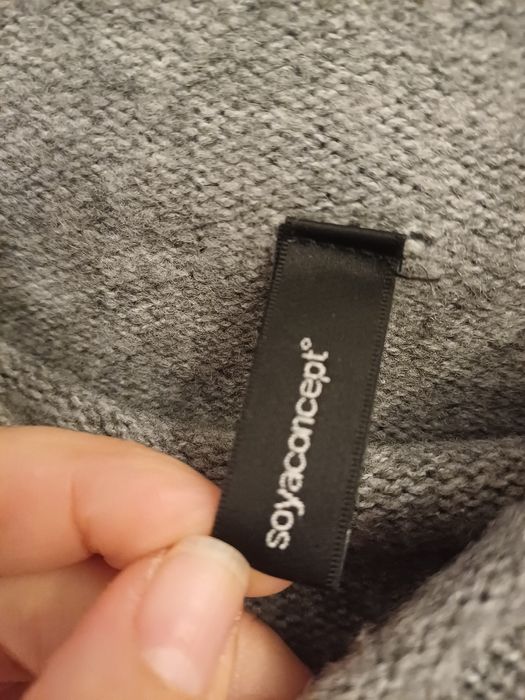 Puloveras calduros cu lână