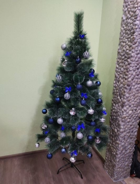 Продам ёлку искусственную 180см