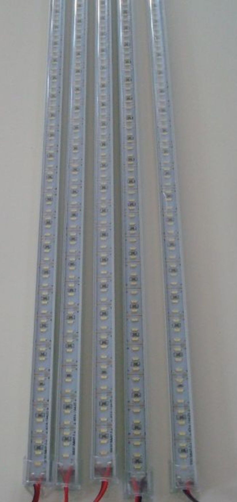 Profil cu banda LED cu alimentarela 220v