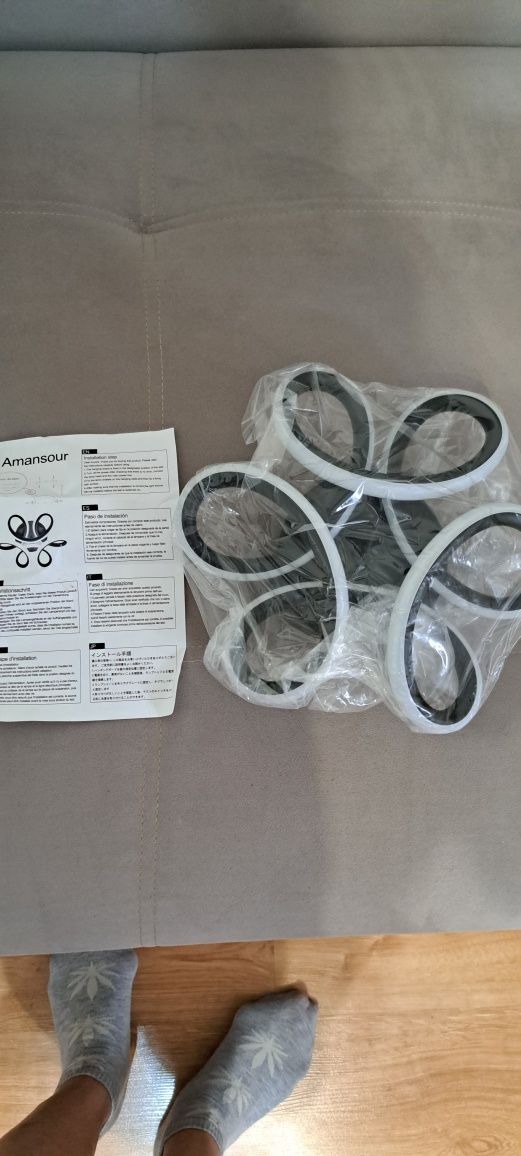 Продам светодидную люстру