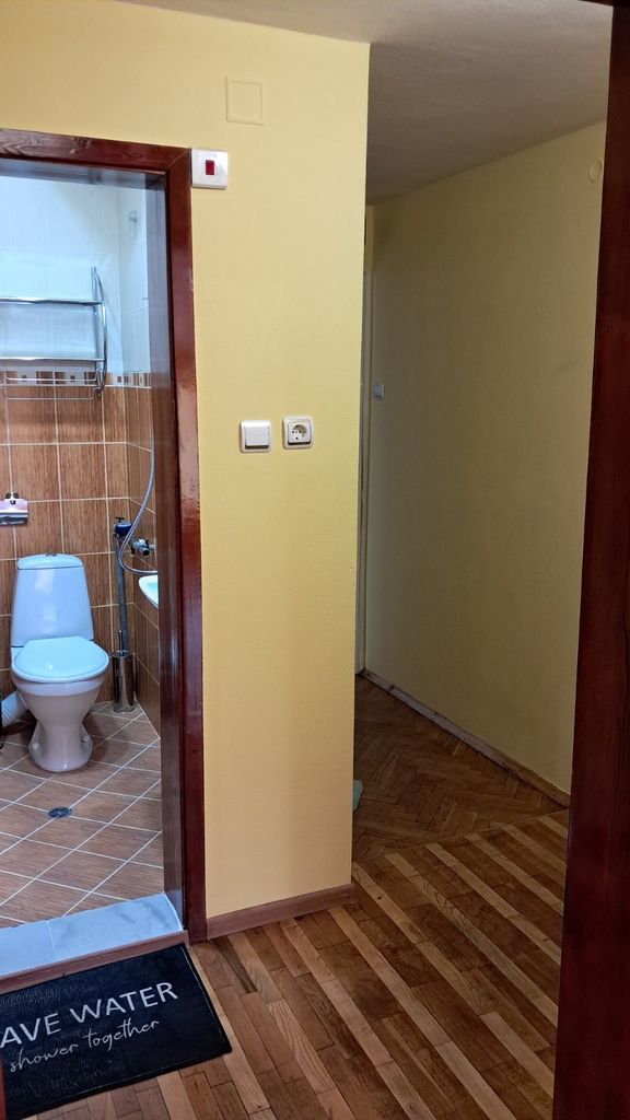 Дава се под наем Двустаен апартамент в Карлово - 60 кв.м за 204 € - Снимка #13