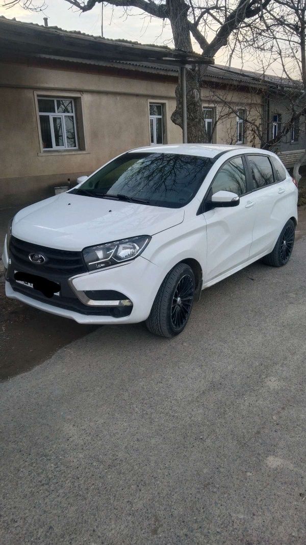 Srochna. Sotiladi yoki obmen. Lada xray 2020