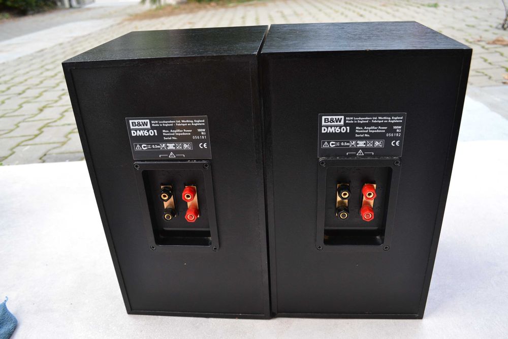 Boxe B&W model DM 601