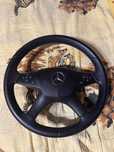 Volan piele cu airbag impecabil w204