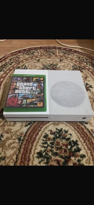 Se vinde xbox one S