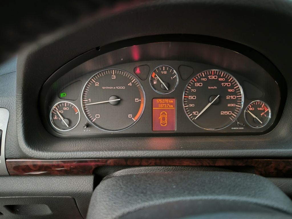 Peugeot 407sw 2008 1.6 hdi 110cp 175268km