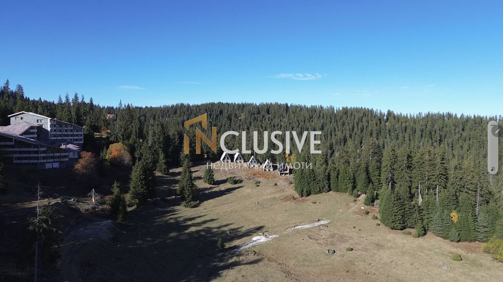 5 бунгала в Пампорово парцеил 2100кв. ток вода канаялизация