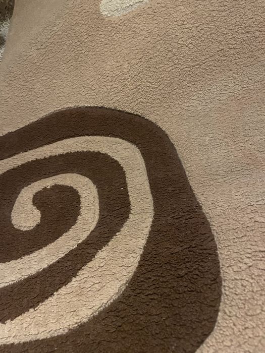 Килим релефен модерен