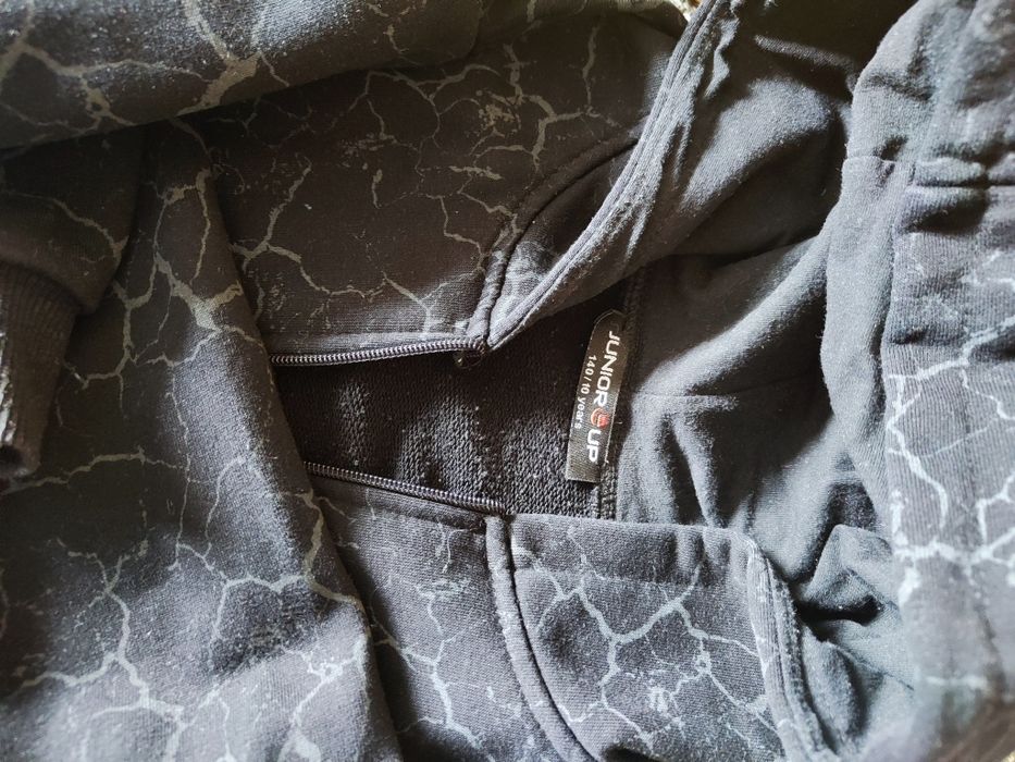 Суичър за момче 10г.