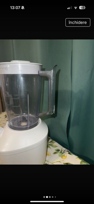 Blender Philips cu defect estetic