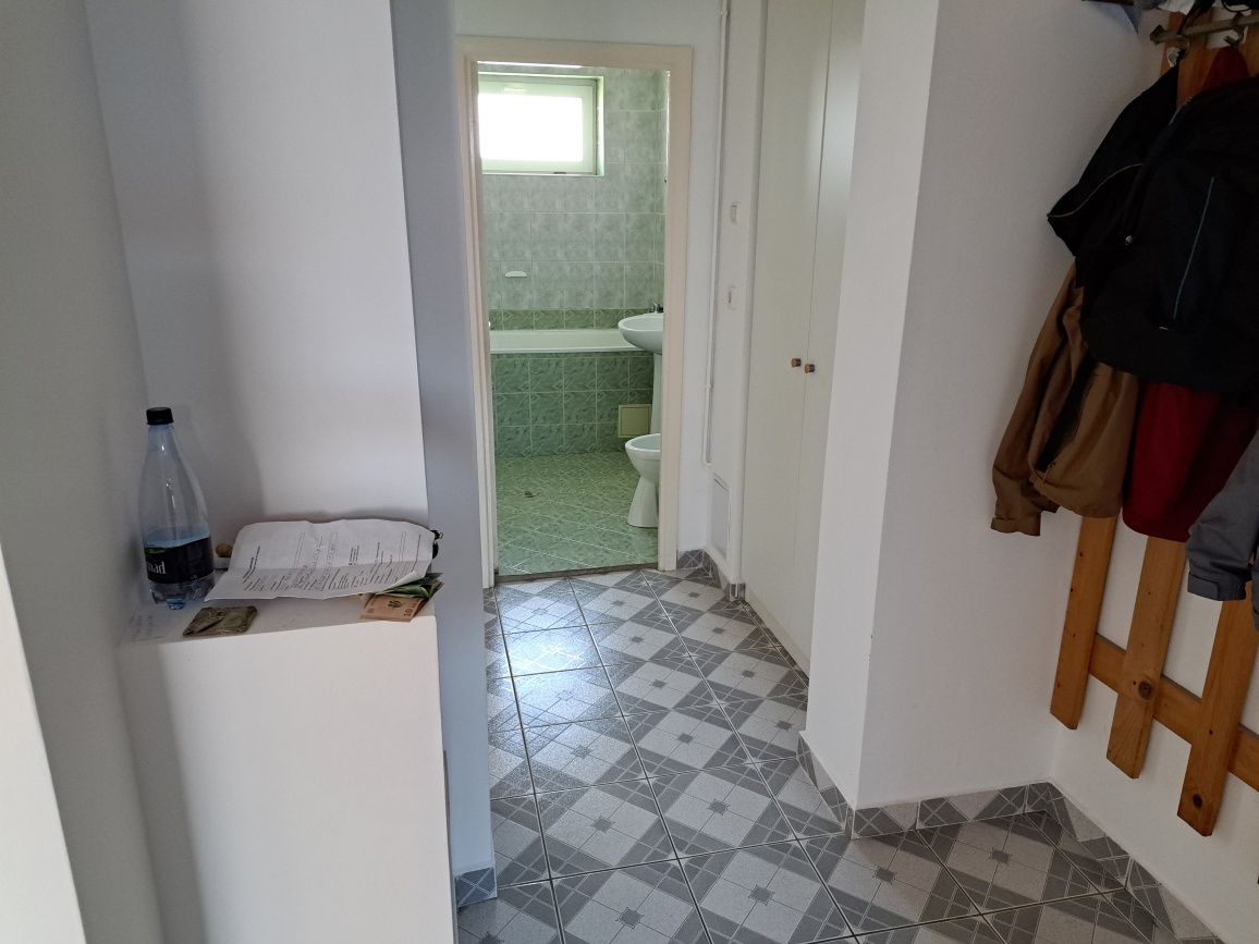 Apartament în bloc tip vila