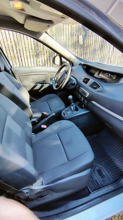 Renault scenic 3 2013