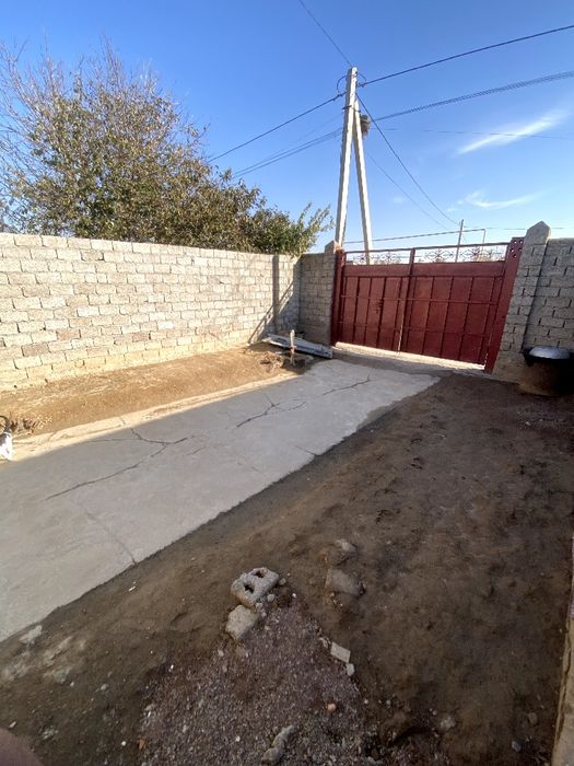 4 sotx Uy Sotiladi Galaquduq(Jukov)