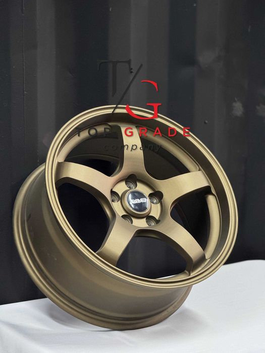 Продается комплект дисков R18
5/114*3