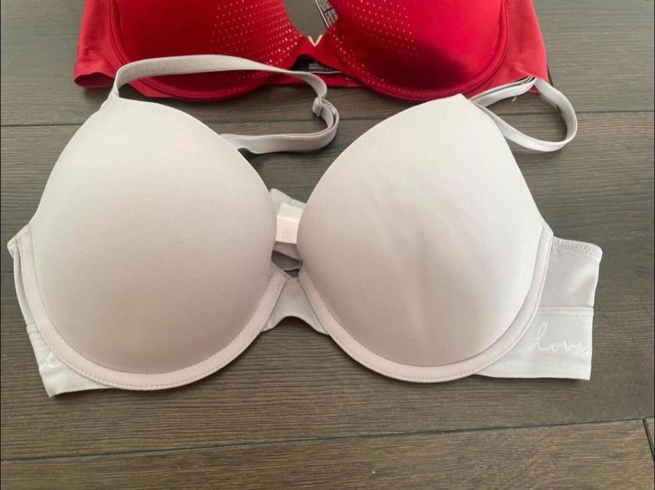 Sutien Victoria Secret original - 34 D si 34 C