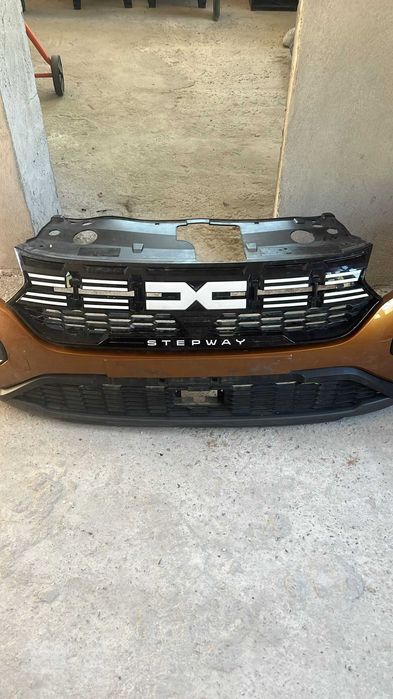 Capotă,aripi,faruri,bară față Dacia Sandero Stepway/ Jodger 2021