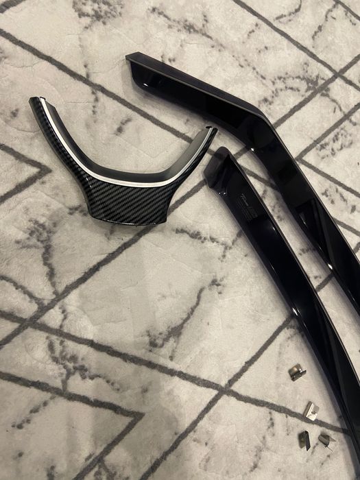 Carbon trim за волан БМВ ф10 ветробани Хеко