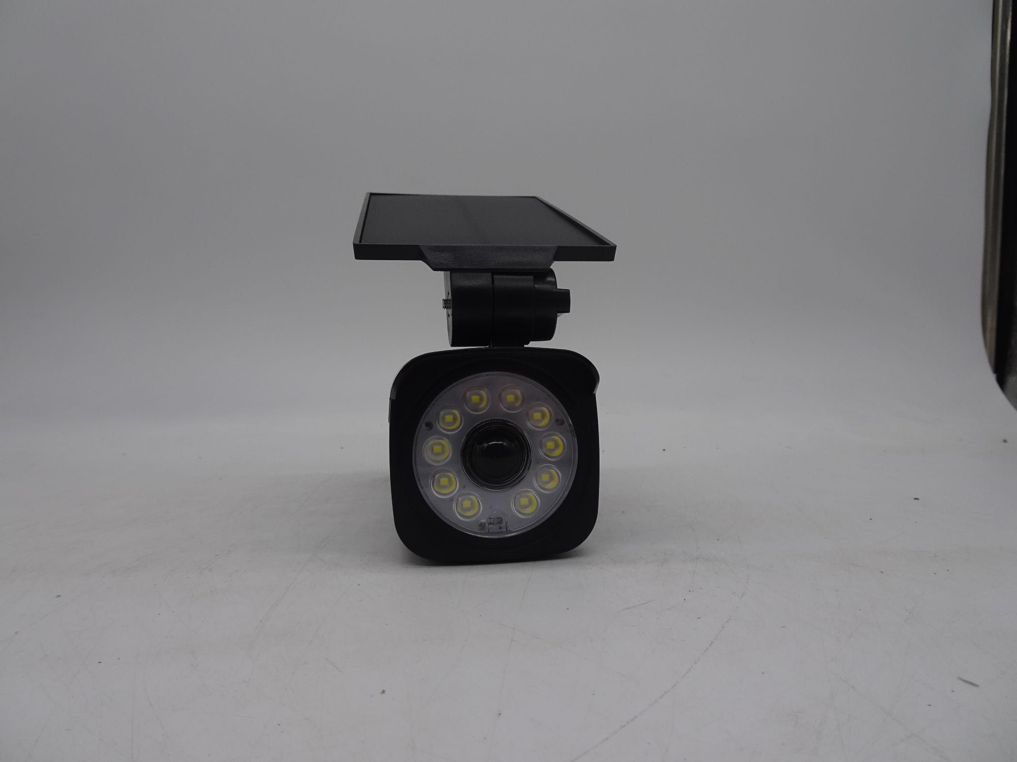 Camera falsa de supraveghere cu panou solar, senzor de miscare