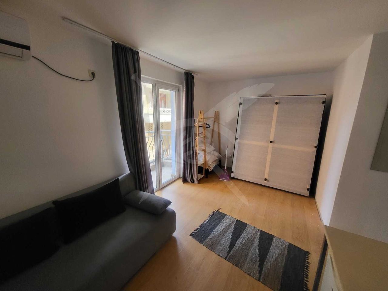 Продава се Ателие в Несебър - 38 кв.м за 1290 €/кв.м - Снимка #2