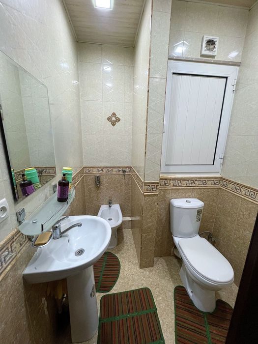 Yakkasaroy Oybek metrosi yaqinida maklersiz kvartira ijaraga beriladi