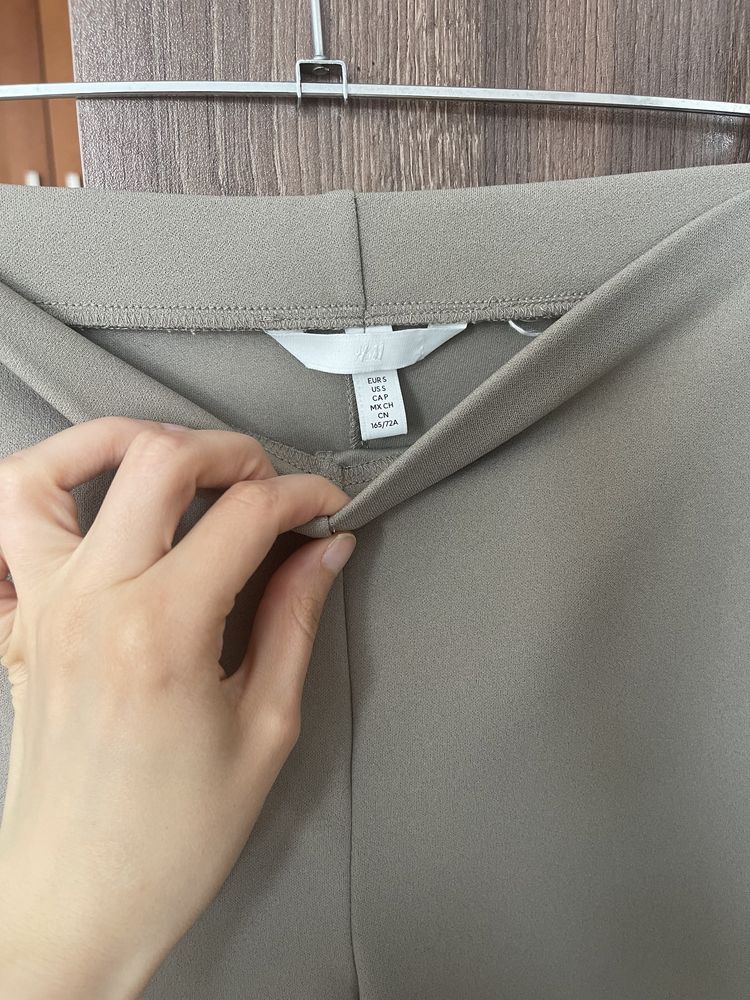 Бежови панталони, летни и есенни PULL&BEAR