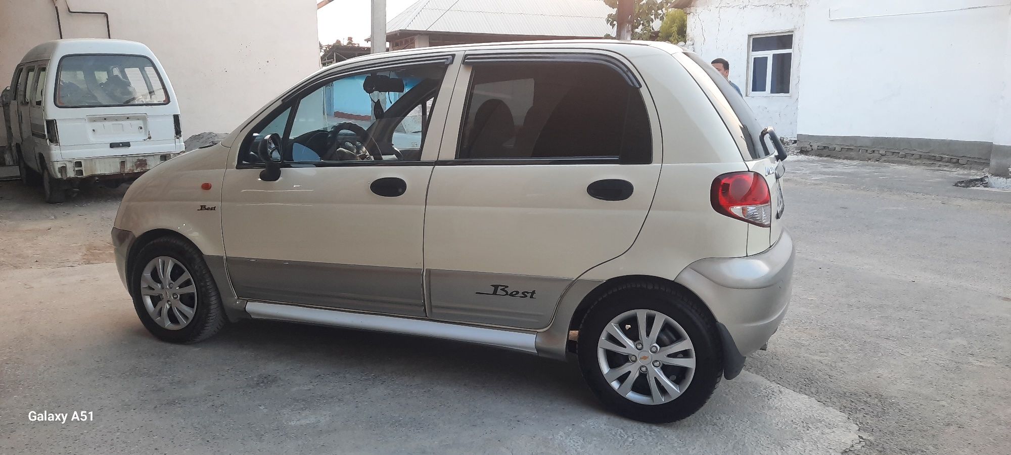 Matiz best 2012 sotiladi