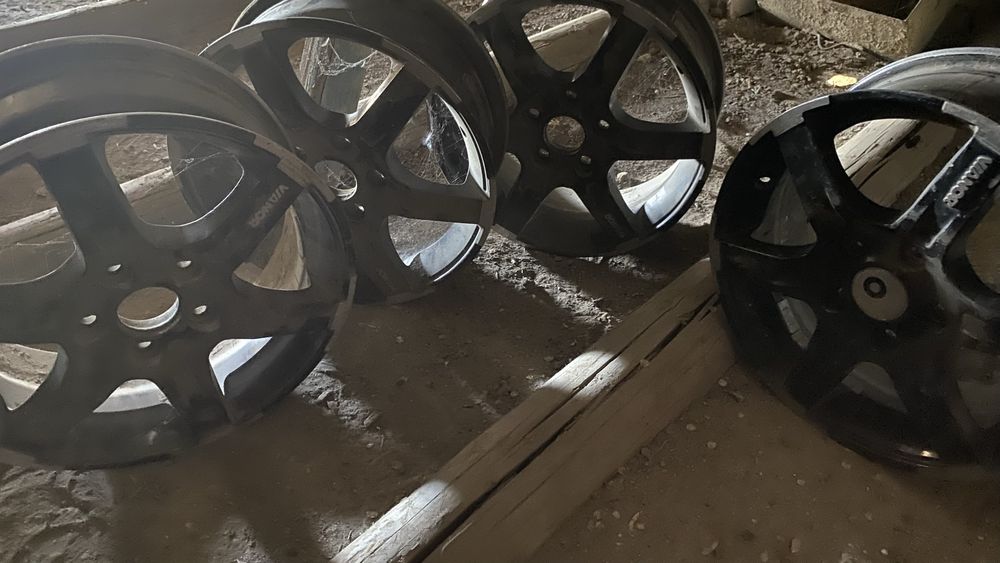 Диски R15 в хорошом качестве