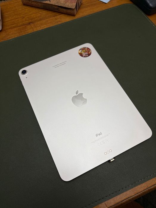 iPad Air 4  64gb silver