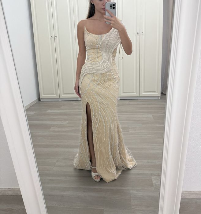 Rochie de ocazie cumparata