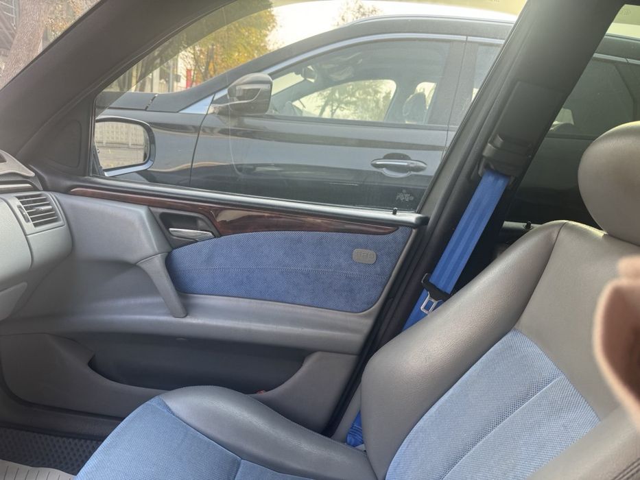 Продается Mercedes w210