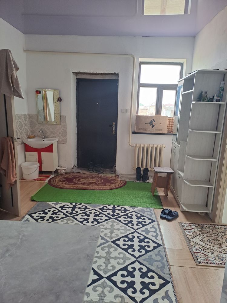 Бәйтеректен 6×12 үй сатылады,жағдайы жақсы