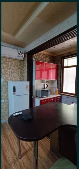 Novza metro yaqin 2 xonali shinam kvartira bor