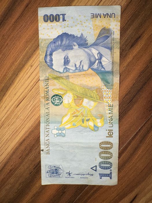 Vând bacnota de 1000 lei din 1998 originală.