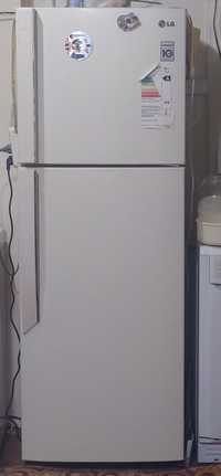LG холодилник, холати яхши