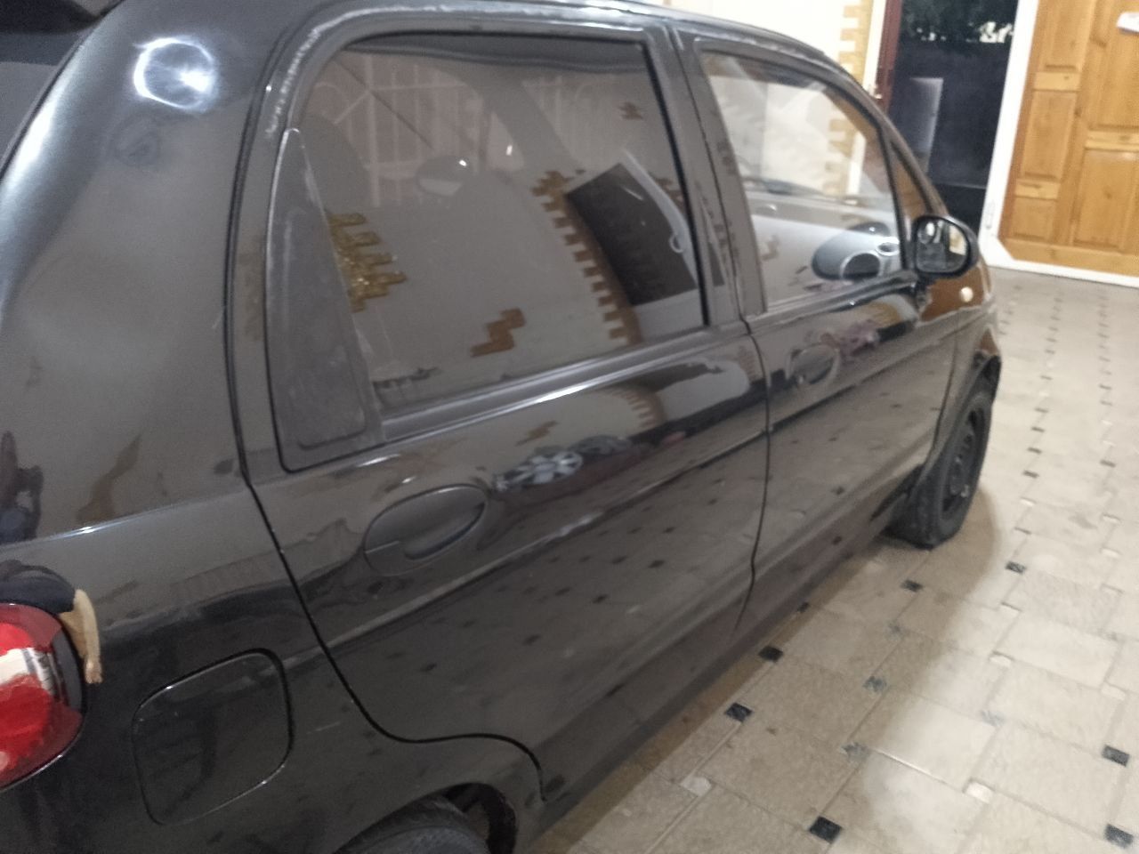 Matiz moshinasi sotiladi