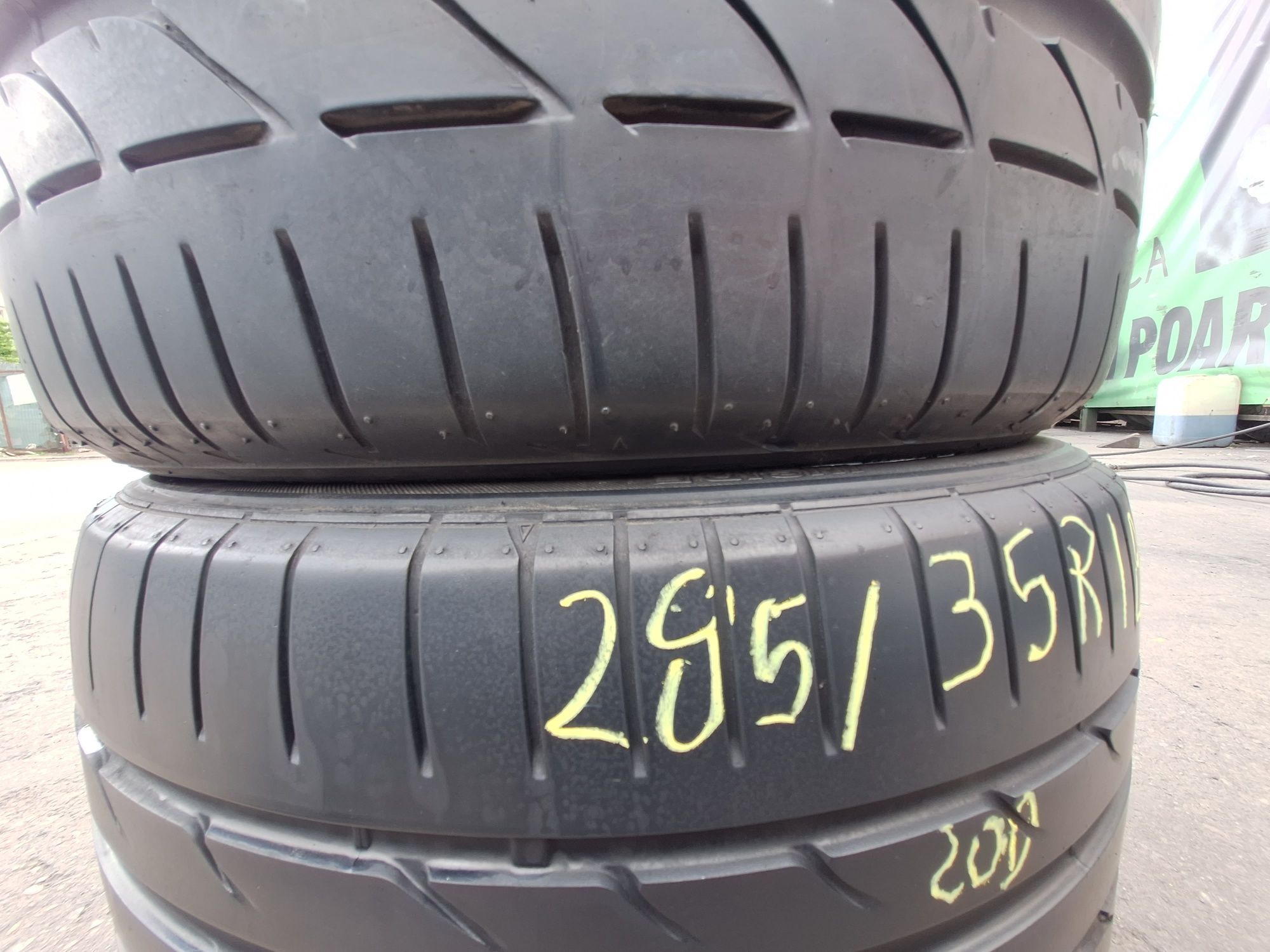 2 anvelope vara 285/35r18 Bridgestone runflat rft Montaj Gratuit