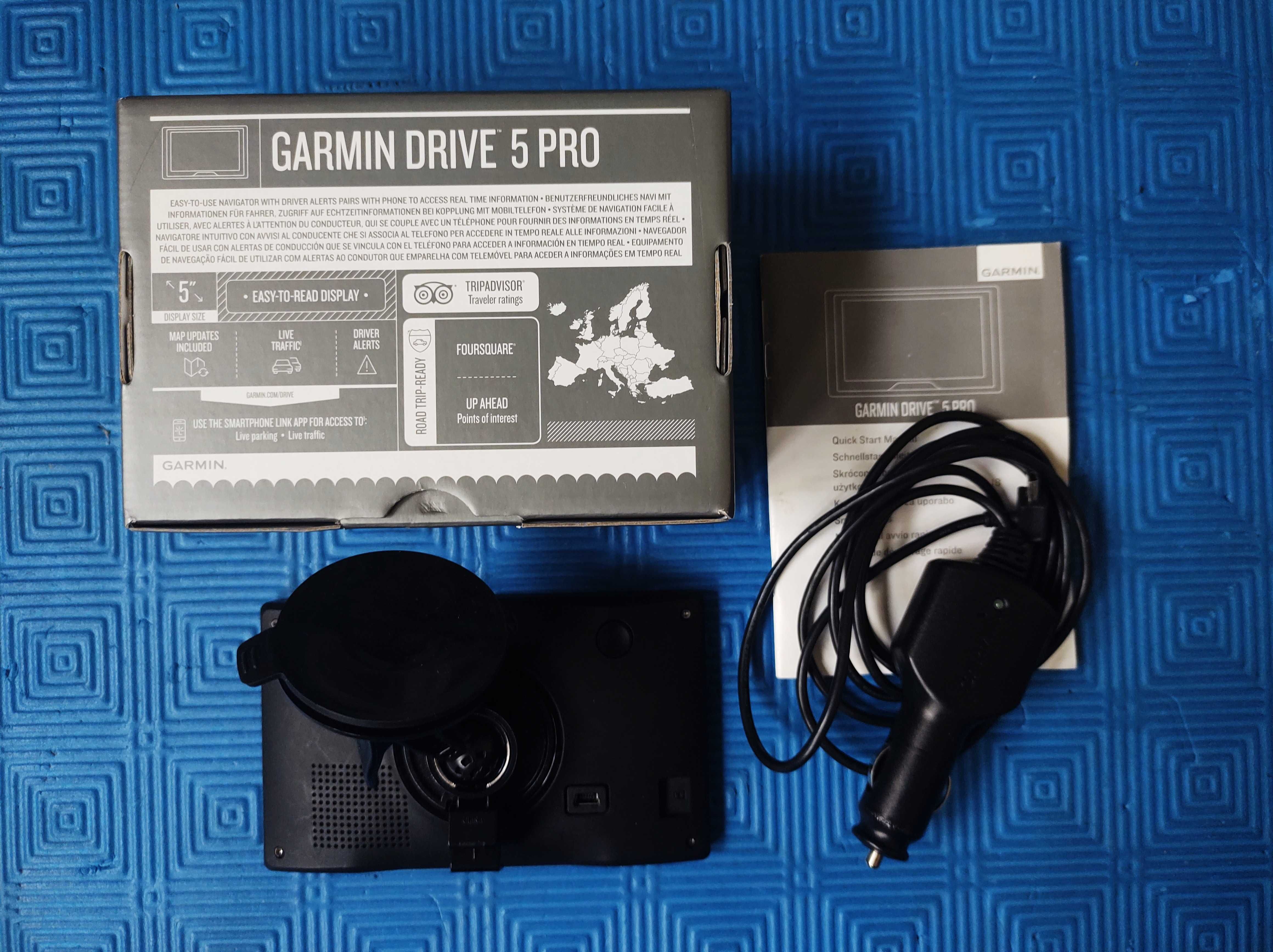 Маркова навигация Garmin Drive 5 Pro карти на цяла Европа 5 инча екран