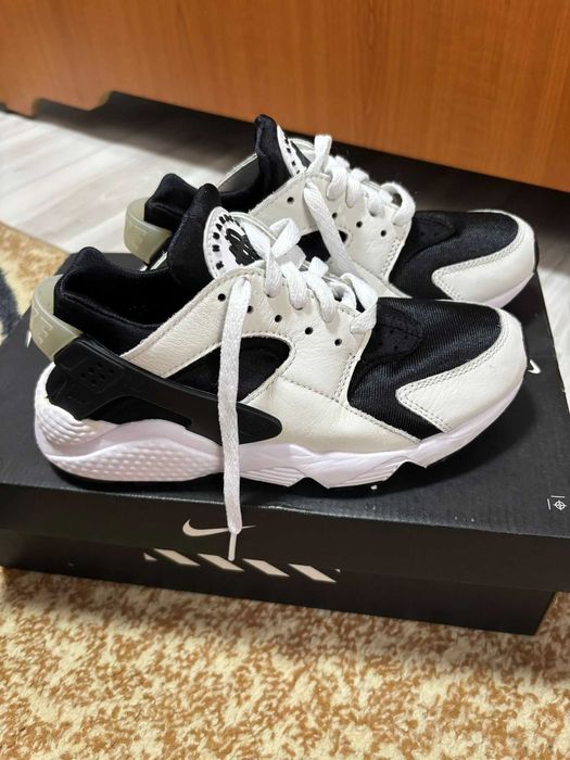 Nike Air Huarache
