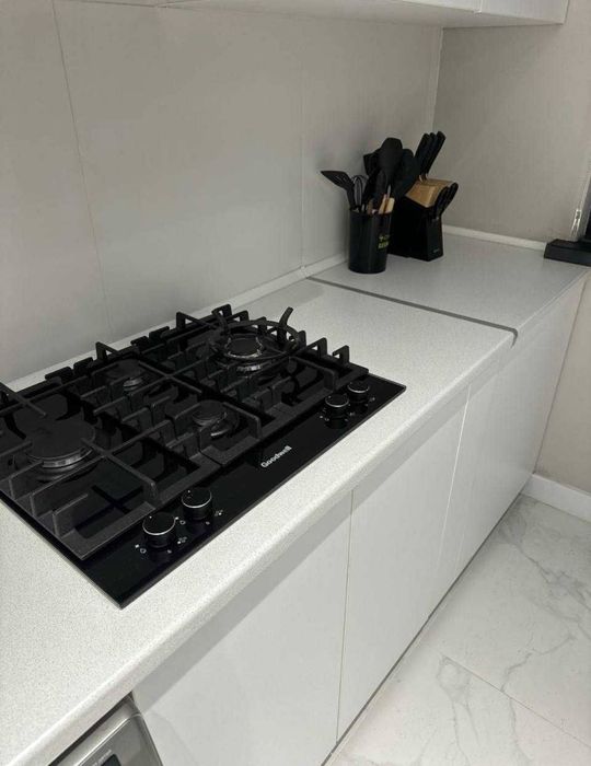 Срочно сдаю 2 ком Новостройка Миробод