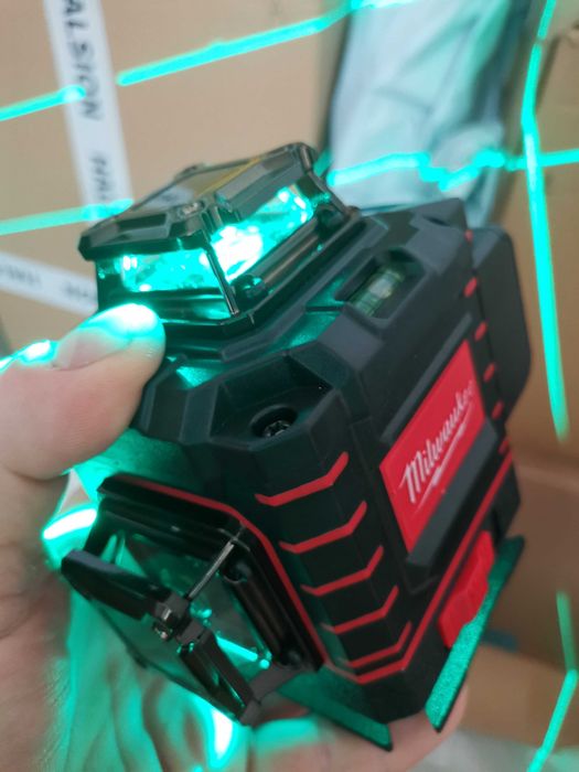 Nivela laser 4DDD, 16 linii, Profi ecran color, digital, Bluetooth