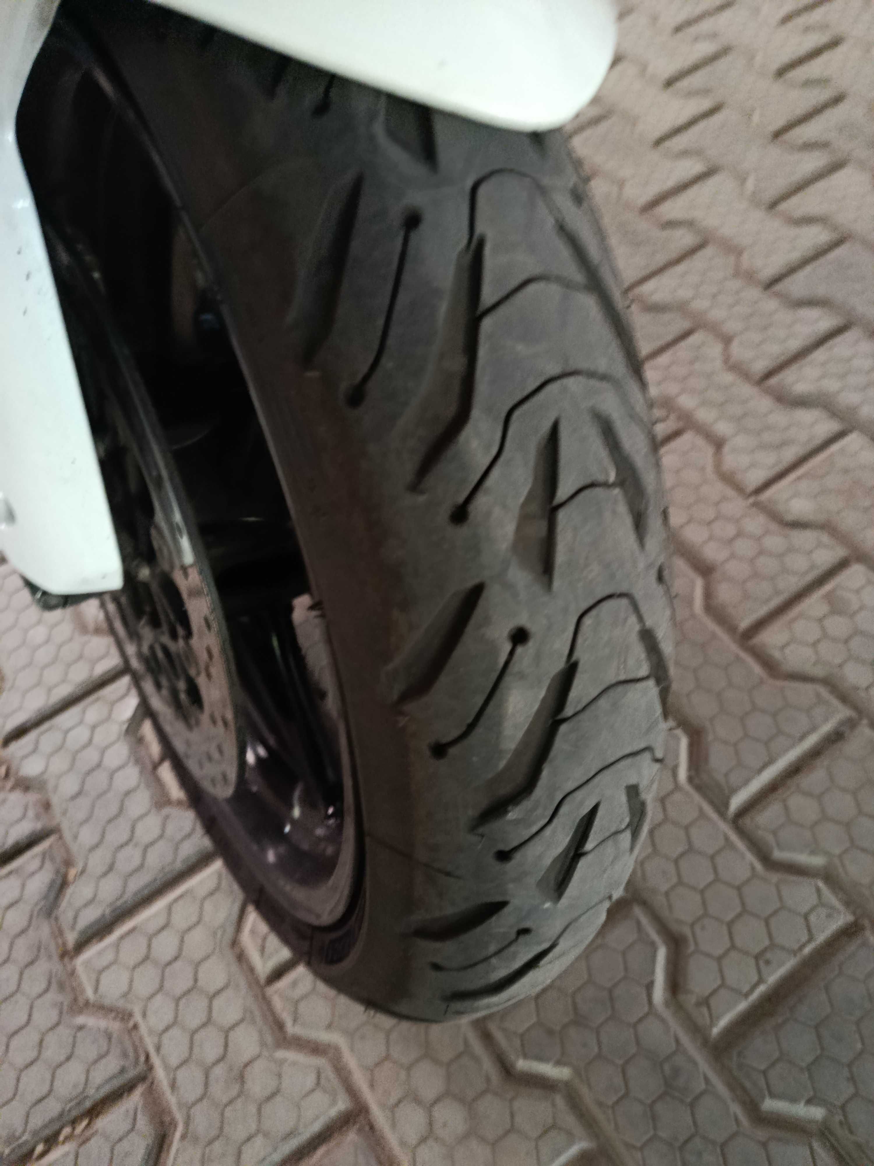 Продам мотоцикл Suzuki gsxr 750 L3