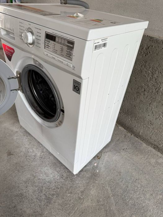 Продам стиралку в хорошем состояние