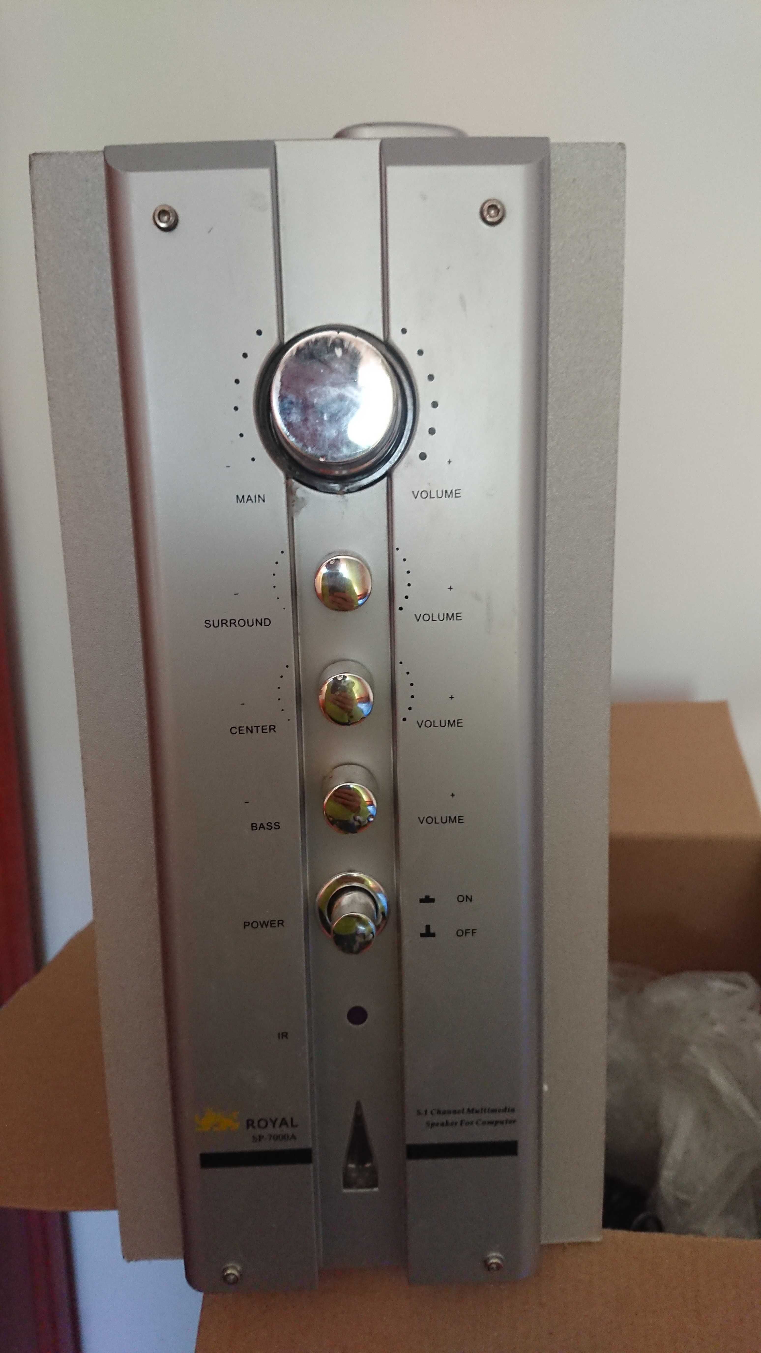 Sistem Audio Royal cu boxe