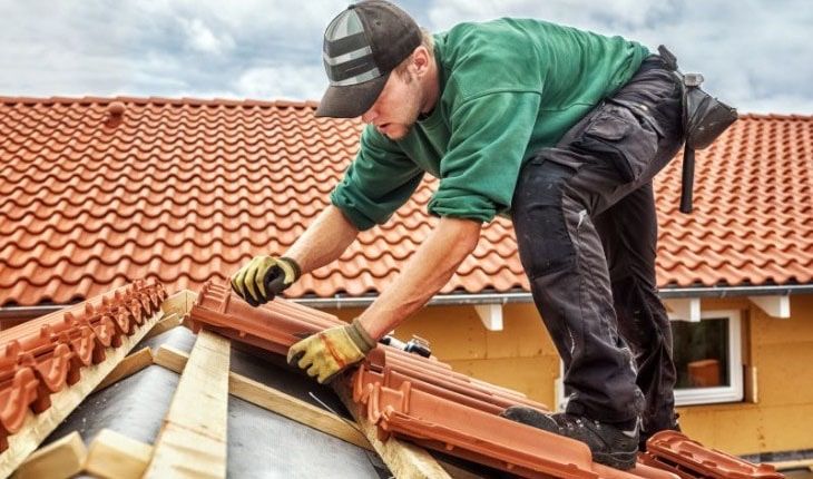 Acoperisuri Reparatii Tabla Bilka Mansardari Dulgherie Vopsit Tabla