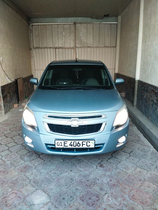 Шевроле кобальт .
