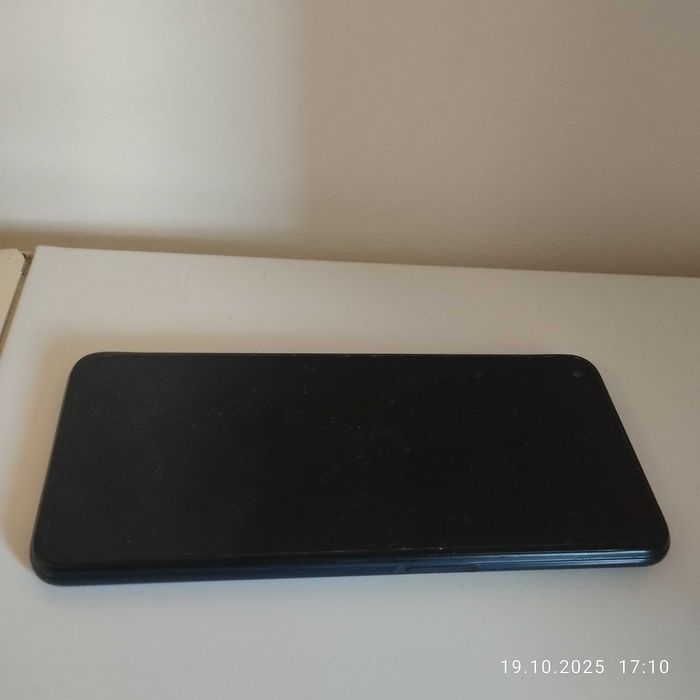 Oppo A72 6,7 48 Мп 128 GB android Като нов