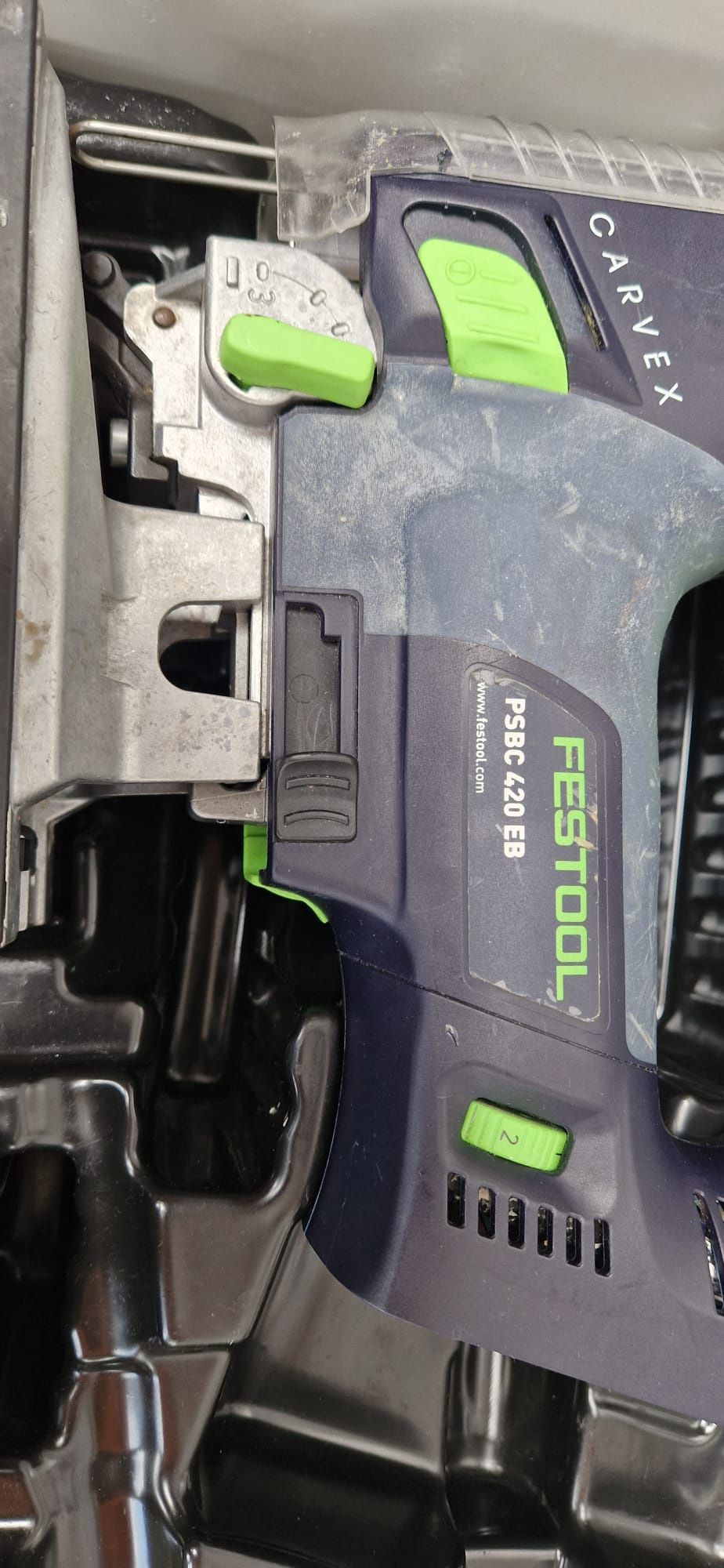 Festool ferăstrău pendular pe acumulatori