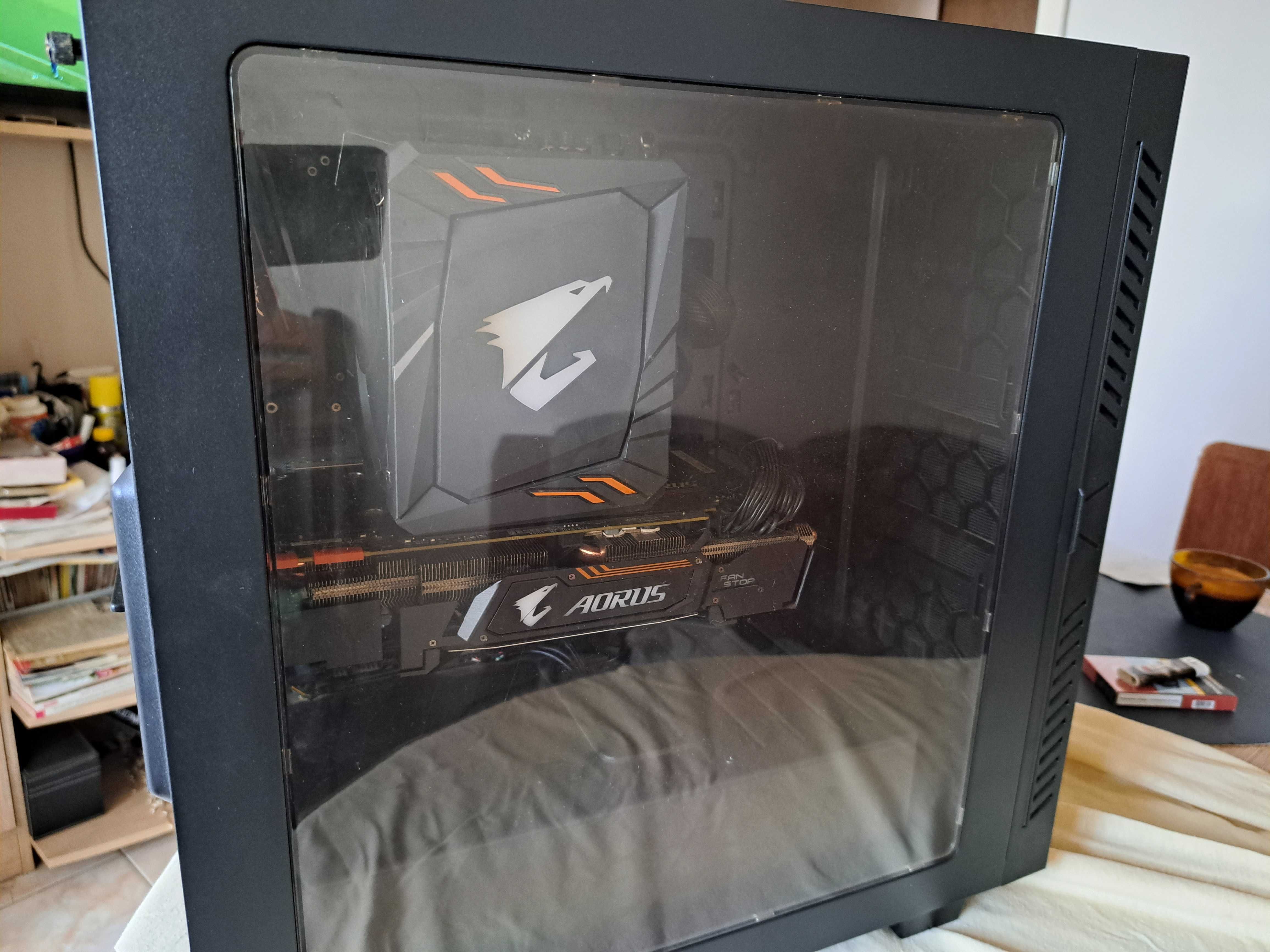 Настолен компютър с 1080ti